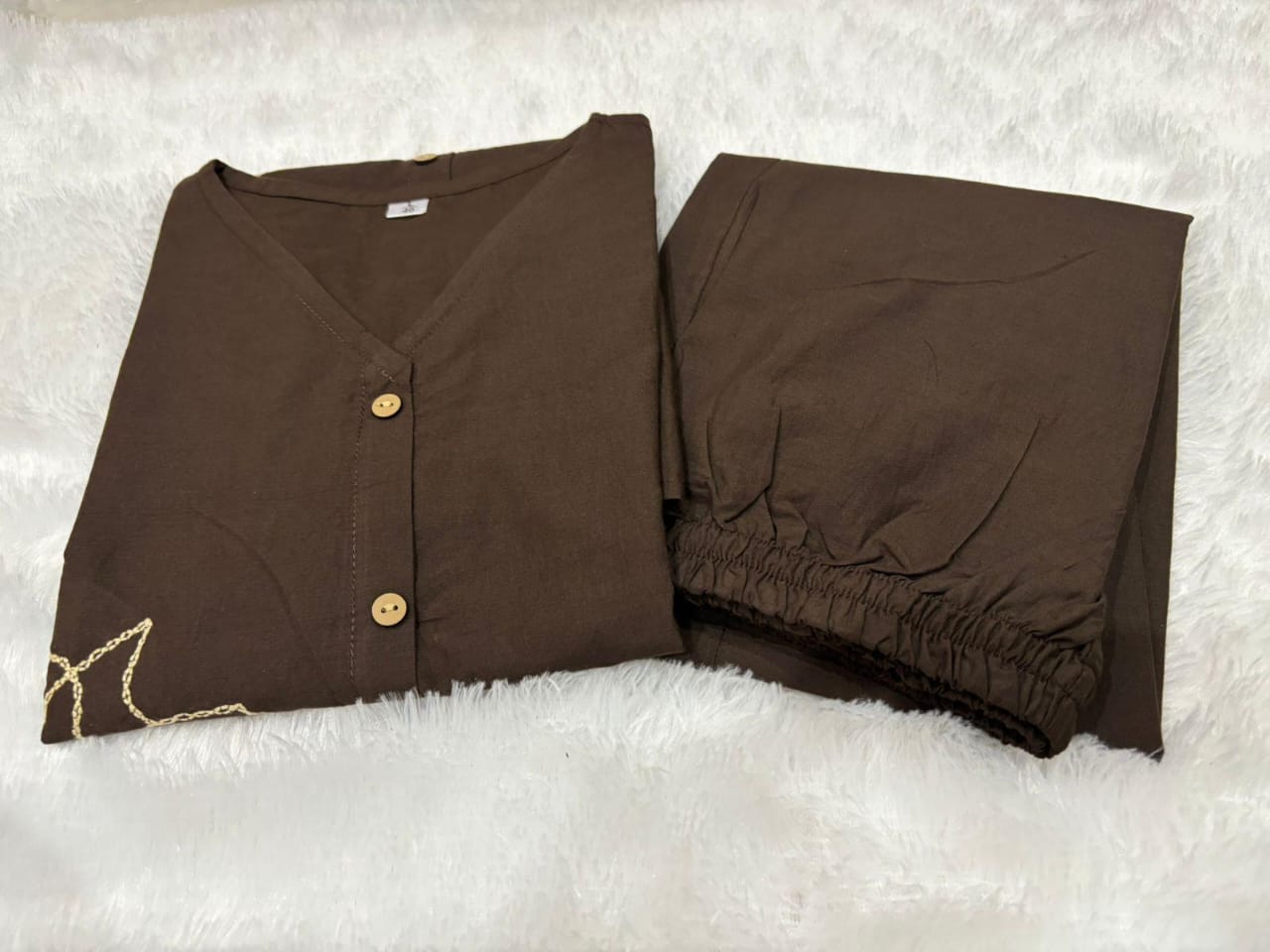 Aurelia Grace Women Fashion Embroidered Cotton Kurti & Pant Set