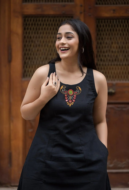 Ethereal Weave Women Fashion Cotton Slub Kurta & Plazo Set