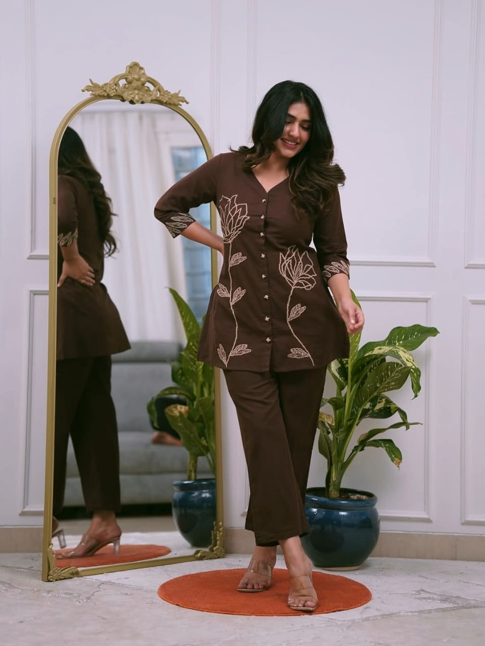 Aurelia Grace Women Fashion Embroidered Cotton Kurti & Pant Set